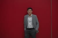 Mr. Shuang Li